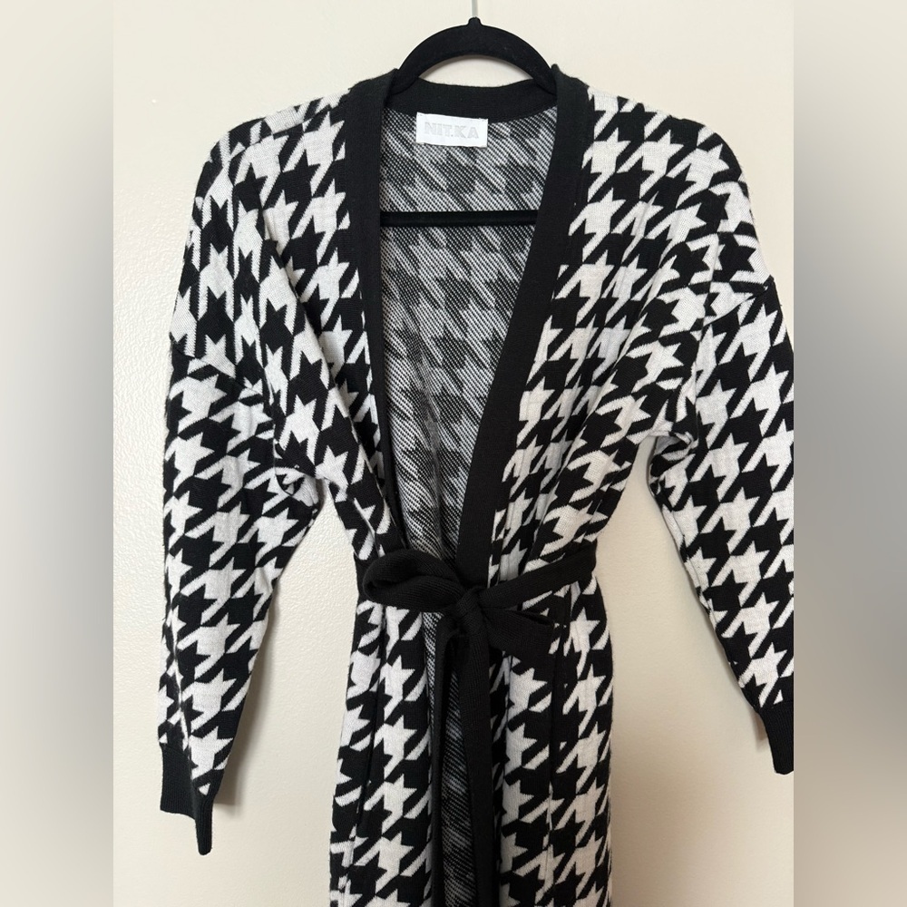 Black and White Houndstooth open front longline wool cardigan - Picture 12 of 15